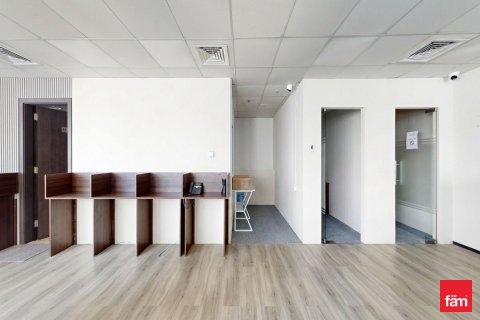 Biuro do wynajęcia w Business Bay, Dubai, ZEA 138.7 mkw., nr 713118 - zdjęcie 9