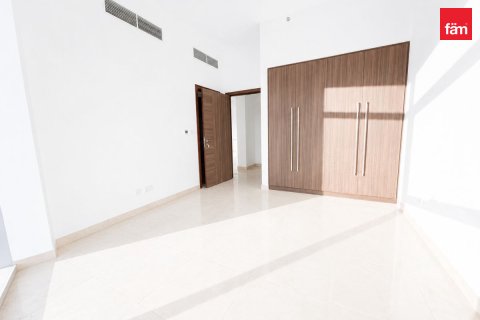 Appartement te huur in Downtown Dubai (Downtown Burj Dubai), Dubai, VAE 3 slaapkamers, 178.6 vr.m., nr 713001 - foto 12