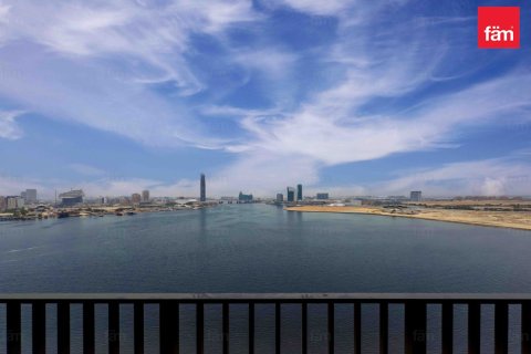 Apartament în Dubai, EAU 2 dormitoare, 97.8 mp.  №713117