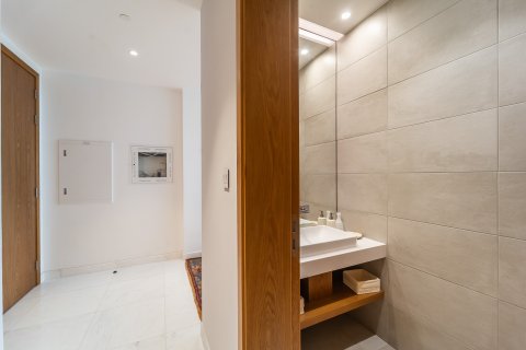 Byt v Dubai Marina, SAE 3 ložnice, 242 m² Č.: 696313 - fotografie 18