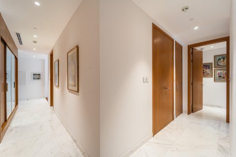 Byt v Dubai Marina, SAE 3 ložnice, 242 m² Č.: 696313 - fotografie 11