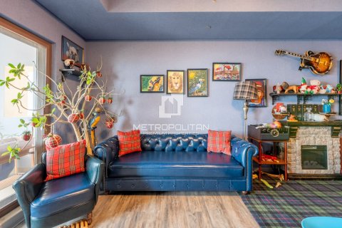 شقة للبيع في نخلة جميرا، دبي، الإمارات العربية المتحدة 3 غرفة نوم ، 222 متر مربع ، رقم 663895 - صورة 1