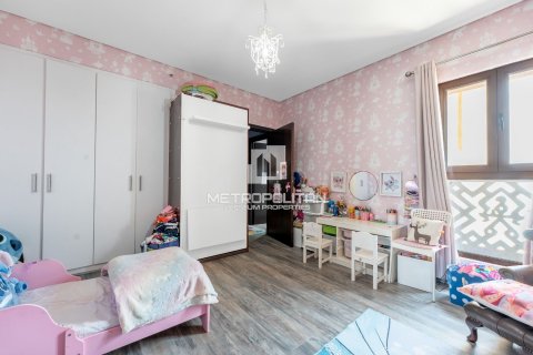 شقة للبيع في نخلة جميرا، دبي، الإمارات العربية المتحدة 3 غرفة نوم ، 222 متر مربع ، رقم 663895 - صورة 9