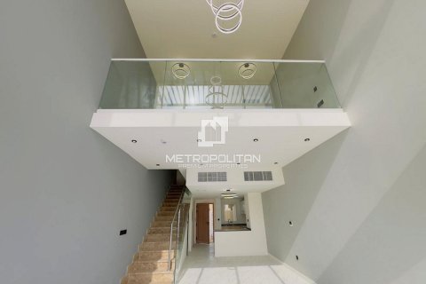 Villa till försäljning i Rukan, Dubai, UAE 2 sovrum, 97 kvm Nr. 663897 - fotografi 1