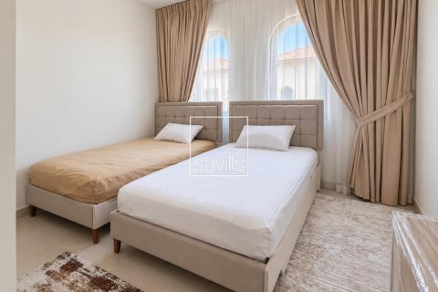 Townhouse til leje i Khalifa City, Abu Dhabi, UAE 3 soveværelser, 172.06 kvm № 764833 - foto 11