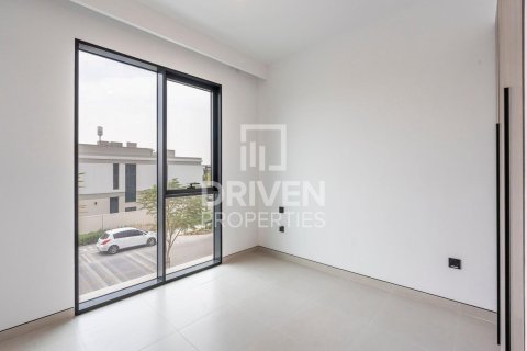 Villa til leje i Tilal Al Ghaf, Dubai, UAE 4 soveværelser, 418.71 kvm № 746236 - foto 12