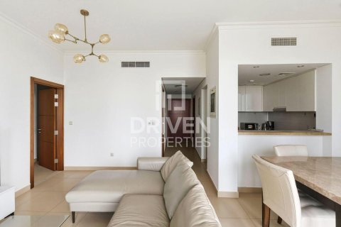 Apartamento para arrendamento em Downtown Dubai (Downtown Burj Dubai), Dubai, EAU 1 quarto, 89.37 m2 № 746242 - foto 3