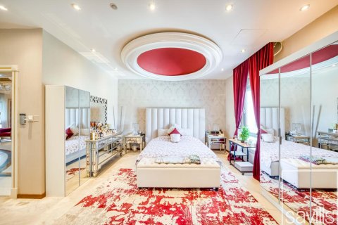 Villa en alquiler en Jumeirah, Dubai, EAU 5 dormitorios, 1837.99 m2 № 766820 - foto 15