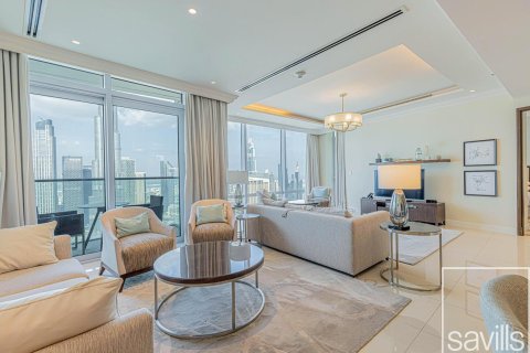 Apartamento en alquiler en Downtown Dubai (Downtown Burj Dubai), Dubai, EAU 3 dormitorios, 207.82 m2 № 766822 - foto 3