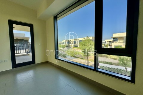 Vilë në Dubai Hills Estate, Emiratet e Bashkuara Arabe 5 dhoma gjumi, 254.1 m2. № 629728 - Foto 28