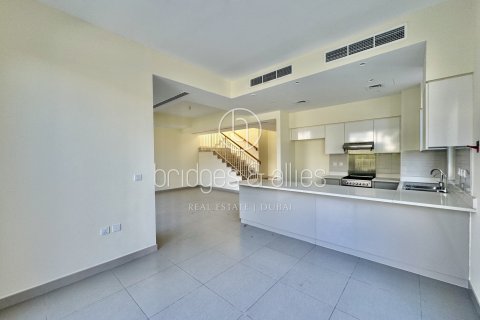 Vilë në Dubai Hills Estate, Emiratet e Bashkuara Arabe 5 dhoma gjumi, 254.1 m2. № 629728 - Foto 2