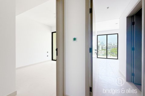 Vilă de închiriat în Dubai, EAU 4 dormitoare, 316.9 mp.  №629729 - poză 11