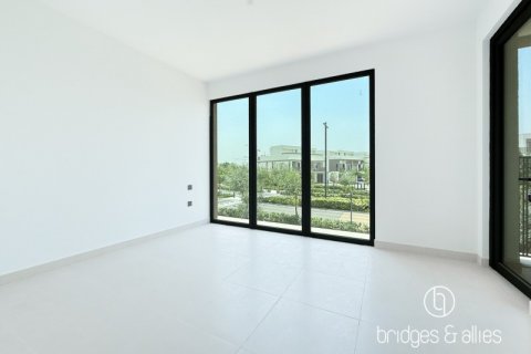Vilă de închiriat în Dubai, EAU 4 dormitoare, 316.9 mp.  №629729 - poză 10