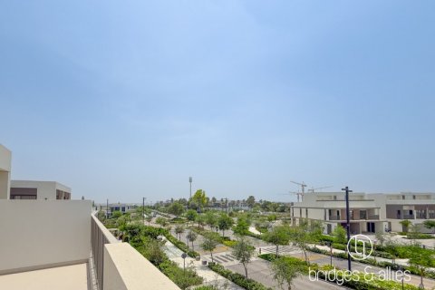 Vilă de închiriat în Dubai, EAU 4 dormitoare, 316.9 mp.  №629729 - poză 15
