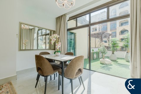 Lägenhet till försäljning i Downtown Dubai (Downtown Burj Dubai), Dubai, UAE 1 sovrum, 181 kvm Nr. 667694 - fotografi 8