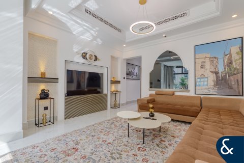 Apartment til salg i Downtown Dubai (Downtown Burj Dubai), Dubai, UAE 1 soveværelse, 181 kvm № 667694 - foto 3