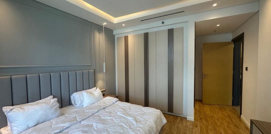 Wohnung in Al Satwa, Dubai, VAE: 3 Schlafzimmer, 245.6 m2 Nr. 641383