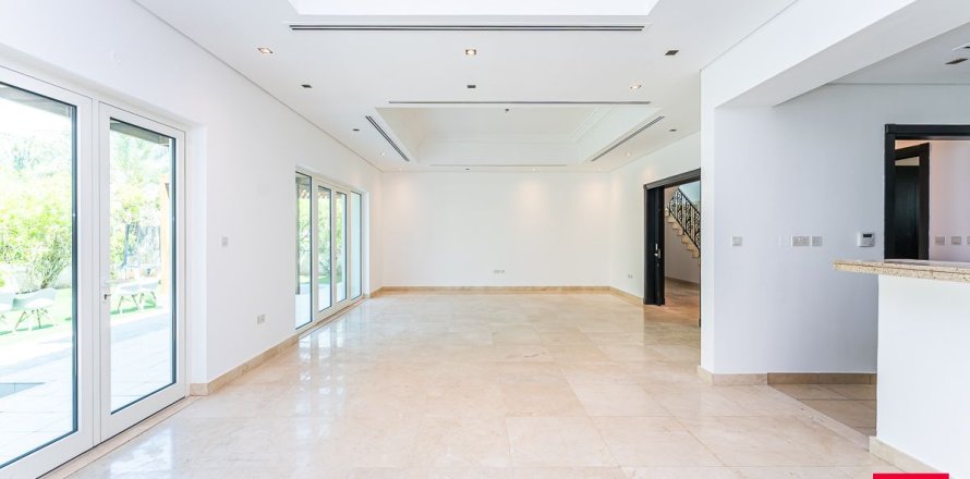 Villa en Al Furjan, Dubai, EAU 4 dormitorios, 644.5 m² № 715107