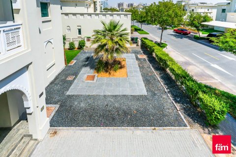 Villa en alquiler en Al Furjan, Dubai, EAU 4 dormitorios, 644.5 m2 № 715107 - foto 27