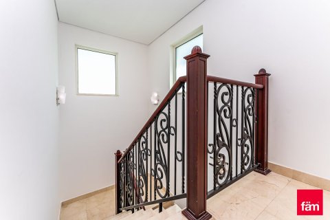 Villa en alquiler en Al Furjan, Dubai, EAU 4 dormitorios, 644.5 m2 № 715107 - foto 11