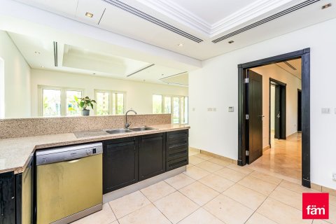 Villa en alquiler en Al Furjan, Dubai, EAU 4 dormitorios, 644.5 m2 № 715107 - foto 9