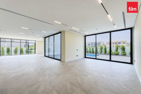 Vilë në Al Furjan, Dubai, Emiratet e Bashkuara Arabe 5 dhoma gjumi, 619.8 m2. № 641558 - Foto 1