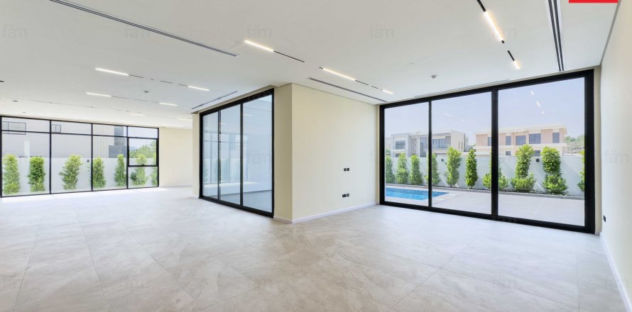Vilë në Al Furjan, Dubai, Emiratet e Bashkuara Arabe 5 dhoma gjumi, 619.8 m2. № 641558