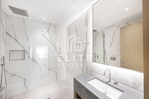 Attico in vendita a Palm Jumeirah, Dubai, EAU 4 camere da letto, 677 mq. № 764524 - foto 24