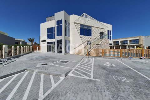 تاون هاوس للبيع في Dubai Land، دبي، الإمارات العربية المتحدة 2 غرفة نوم ، 125 متر مربع ، رقم 714650 - صورة 13
