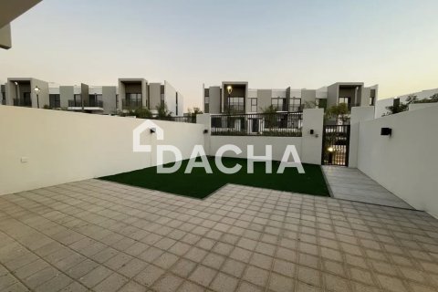 Vilë në Dubai Land, Dubai, Emiratet e Bashkuara Arabe 3 dhoma gjumi, 181 m2. № 714651 - Foto 1