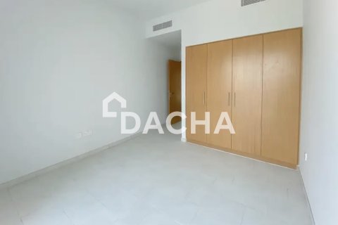 Vilë në Dubai Land, Dubai, Emiratet e Bashkuara Arabe 3 dhoma gjumi, 181 m2. № 714651 - Foto 4