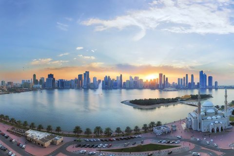 Řadový dům v Tilal City, Sharjah, SAE 4 ložnice, 246 m² Č.: 666198 - fotografie 2