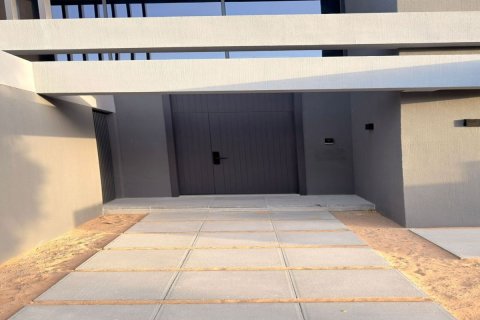 Hartanah komersil di Tilal City, Sharjah, UAE 5 bilik tidur, 602 meter persegi № 666193 - foto 5