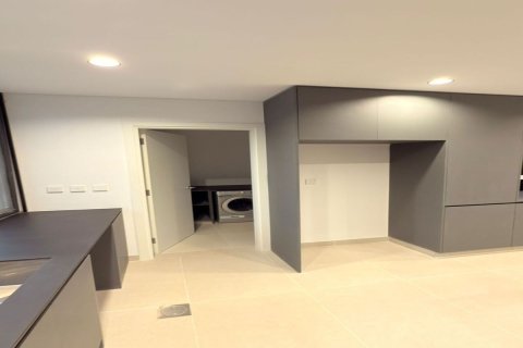 Hartanah komersil di Tilal City, Sharjah, UAE 5 bilik tidur, 602 meter persegi № 666193 - foto 13