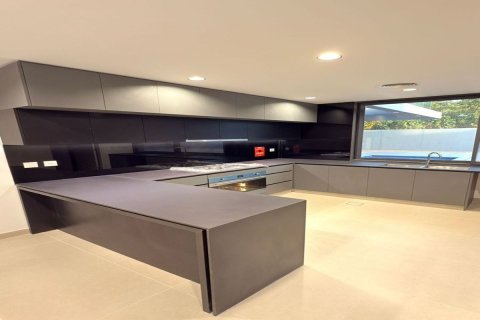 Hartanah komersil di Tilal City, Sharjah, UAE 5 bilik tidur, 602 meter persegi № 666193 - foto 8