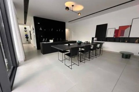 Propriedade comercial para venda em Tilal City, Sharjah, EAU 509 m2 № 666192 - foto 12