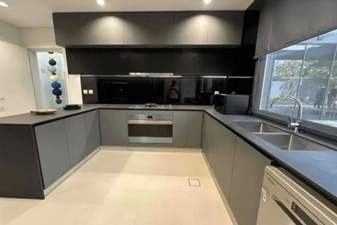 Propriedade comercial para venda em Tilal City, Sharjah, EAU 509 m2 № 666192 - foto 6