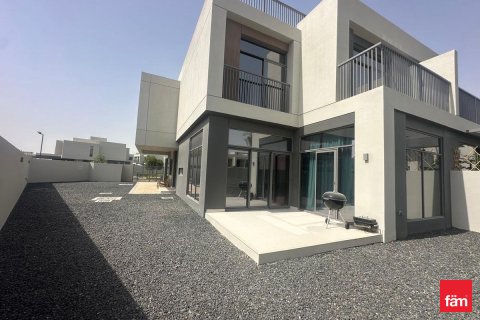 Villa sa Dubai, UAE 4 silid-tulugan, 346.8 sq.m. № 715613