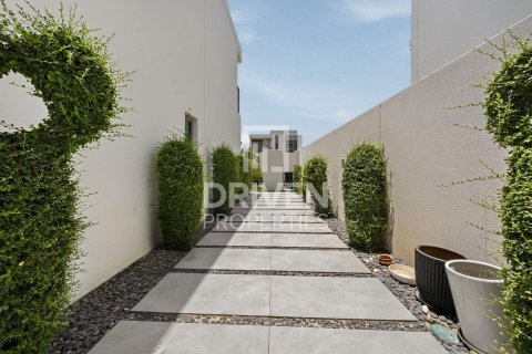 Müüa villa asukohaga Dubai Hills Estate, Dubai, AÜE: 4 magamistoaga, 451.14 m² Nr 755582 - pilt 20