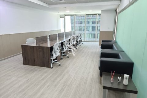 Toimisto Business Bay, Dubai, Arabiemiraatit 108 m2 № 714034