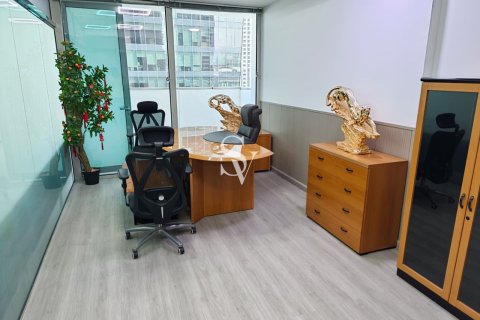 Toimisto Business Bay, Dubai, Arabiemiraatit 108 m2 № 714034 - kuva 4