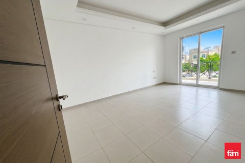 Villa in Dubai, UAE 6 bedrooms, 708.6 sq.m. № 714012 - photo 3