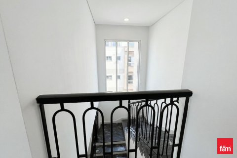Villa in Dubai, UAE 6 bedrooms, 708.6 sq.m. № 714012 - photo 5