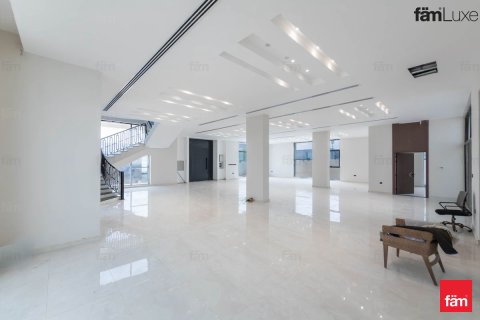 Villa in Al Barsha, Dubai, UAE 5 bedrooms, 884.3 sq.m. № 714013 - photo 8