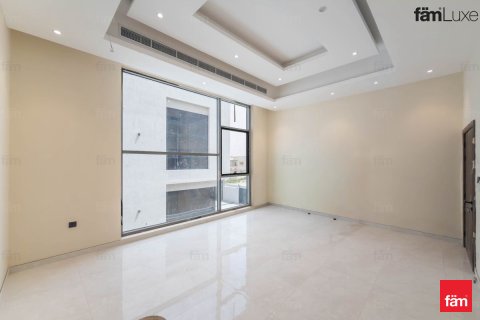 Villa in Al Barsha, Dubai, UAE 5 bedrooms, 884.3 sq.m. № 714013 - photo 19