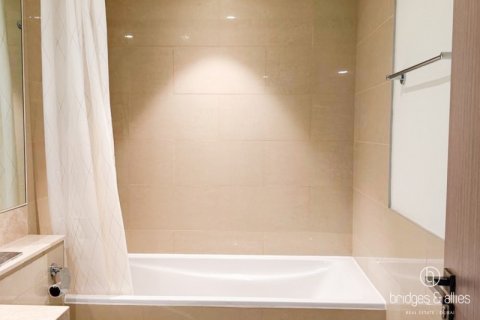Apartemen di Downtown Dubai (Downtown Burj Dubai), UEA 1 kamar tidur, 66.9 m2 nomor 629707 - foto 5