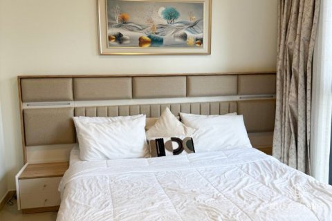 Apartemen di Downtown Dubai (Downtown Burj Dubai), UEA 1 kamar tidur, 66.9 m2 nomor 629707 - foto 9
