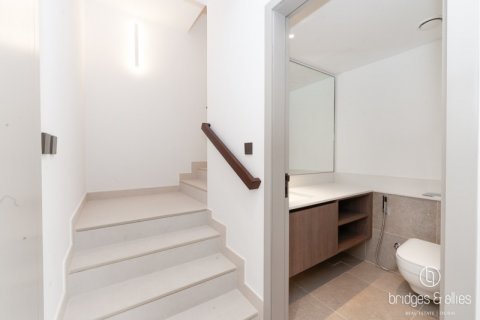 Vilë në Dubai, Emiratet e Bashkuara Arabe 4 dhoma gjumi, 316 m2. № 629703 - Foto 15