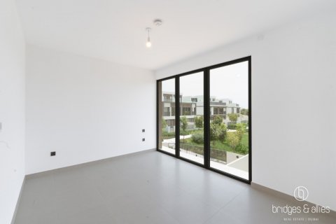 Vilë në Dubai, Emiratet e Bashkuara Arabe 4 dhoma gjumi, 316 m2. № 629703 - Foto 11