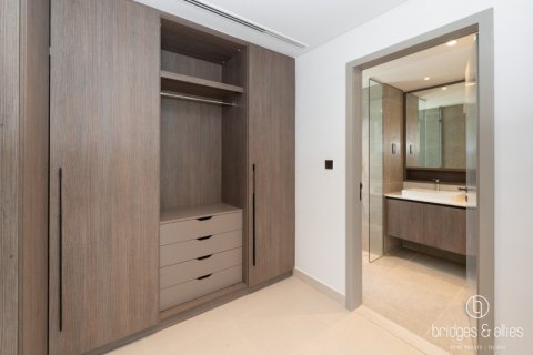 Vilë në Dubai, Emiratet e Bashkuara Arabe 4 dhoma gjumi, 316 m2. № 629703 - Foto 9